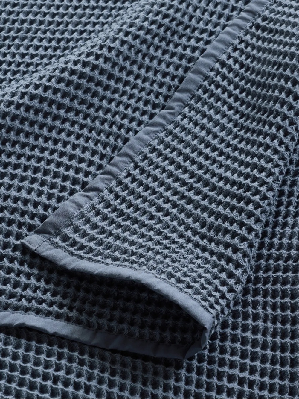 NEW Quince QUEEN Mineral Color Waffle knit Blanket $99 retail - HALF PRICE